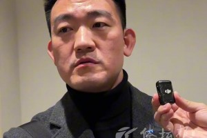 “韦德家人与山羊同框现身动画电影《奇迹梦之队》电影首映礼...